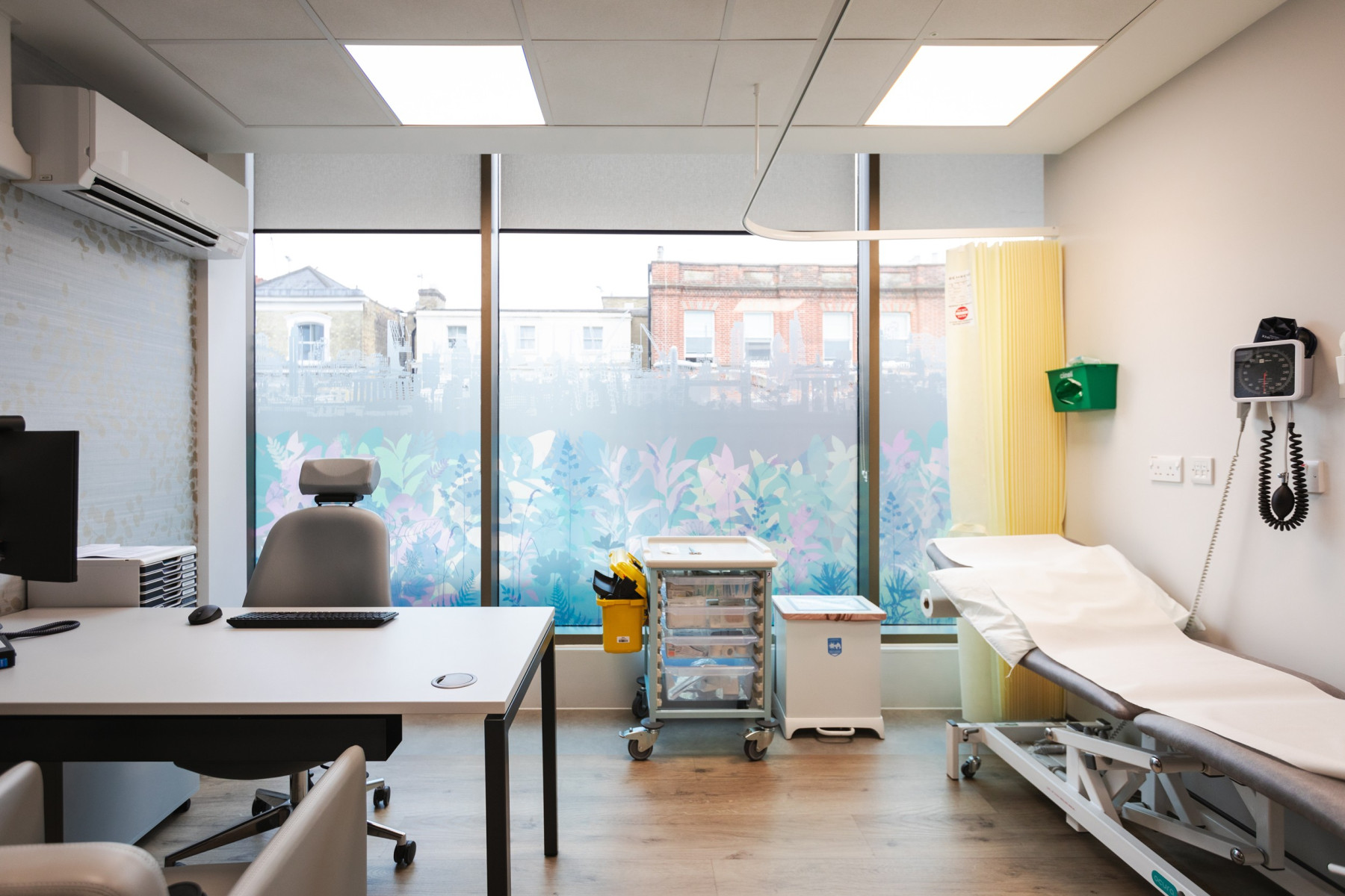 Art-Projects-Ltd_Chelsea-Outpatients_LR_012